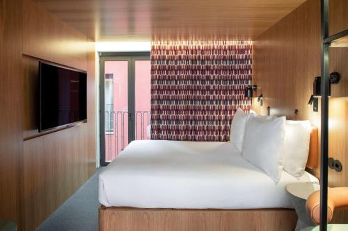 Se Catedral Hotel Porto Tapestry Collection by Hilton - image 5