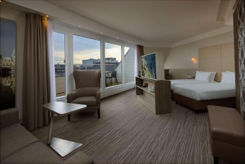 Junior King Suite with Balcony