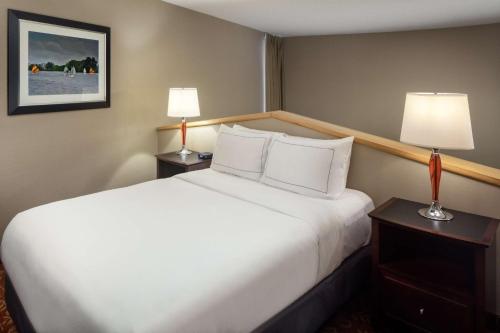 DoubleTree by Hilton Cherry Hill Philadelphia