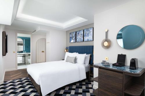 room detail thumbnail 0