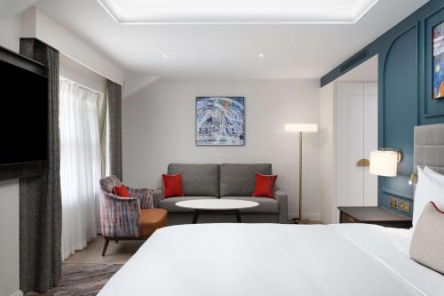 room detail thumbnail 0