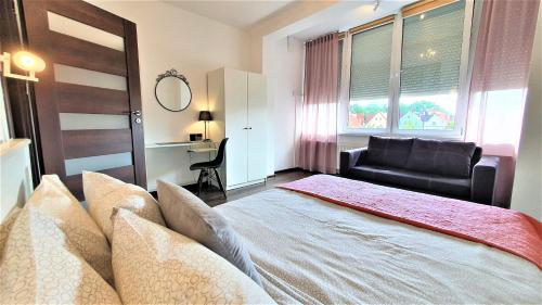 Apartament Przy Starówce - Stella - 2 Osobne Sypialnie, 2 Separate Bedrooms in Old Town - Main Square, Amazing View, Top Location!
