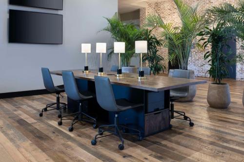 Embassy Suites By Hilton Bowling Green