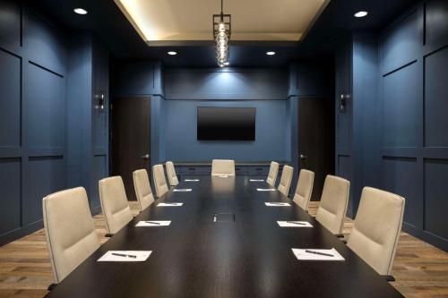 Embassy Suites By Hilton Bowling Green