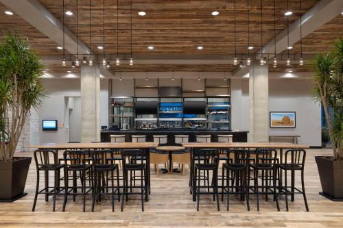 Embassy Suites By Hilton Bowling Green