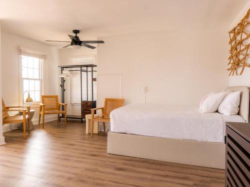 Bellevue Stratford Inn - image 16