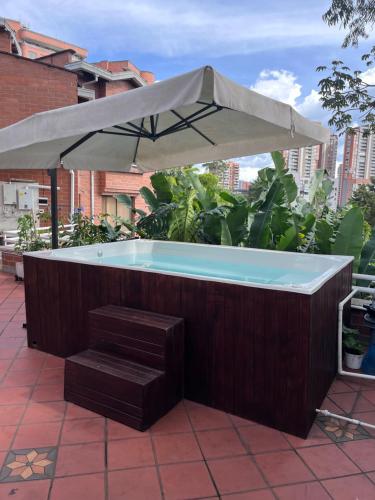 El poblado/Elegante/Confortable/AC/Jacuzzi/Billar