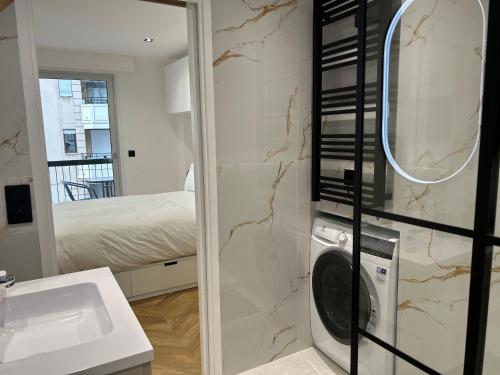 Moderne Studio BALCON, rue D'ANTIBES- HYPER CENTRE A0B191, Cannes (fotografie 6)
