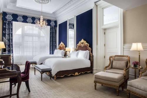 Premium Queen Room with Two Queen Beds