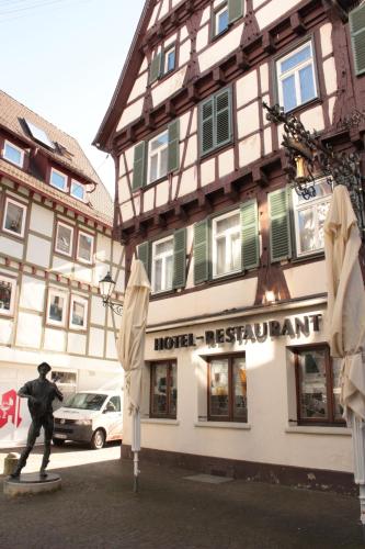 Hotel Garni Ratstube - Accommodation - Bad Urach