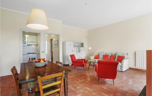 Stunning Apartment In Capranica Vt With Wifi