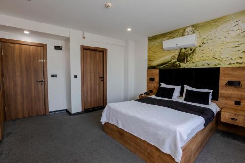 Acar Airport Hotel - image 14