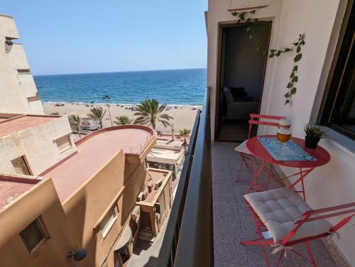 Apartamento con vistas al mar Playa Zapillo