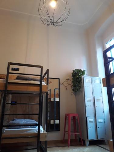 5 Terre Backpackers City 4