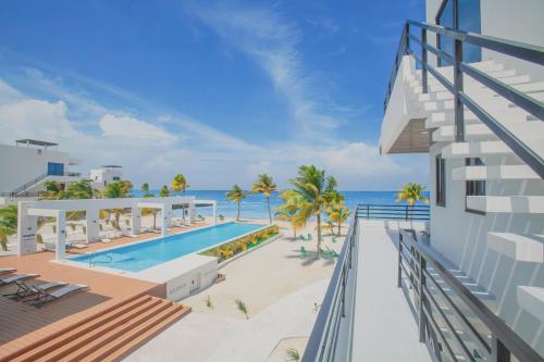 Piscina, Blu Zen in Belice