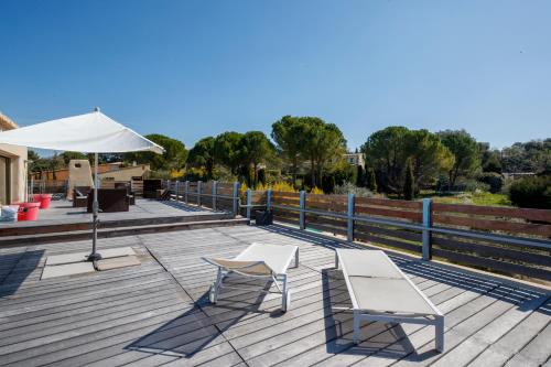 Belle villa contemporaine de 300m2 avec piscine