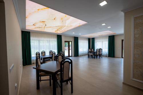 Evergreen Chalet in Avrig