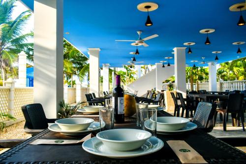 Restaurant, Hotel Isla Magica in Covenas