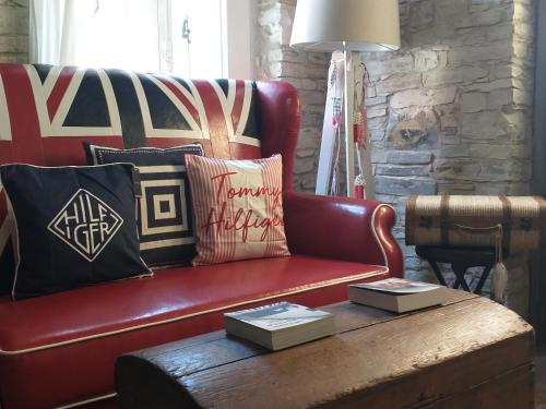 Stratos ArtDeco House – Kalavasos, TX