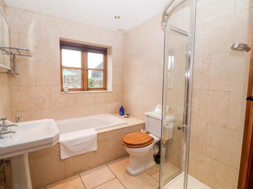 Mistal Cottage - image 6