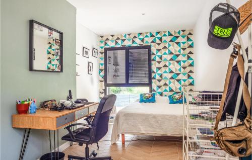 Amazing Home In Gemenos in Gemenos