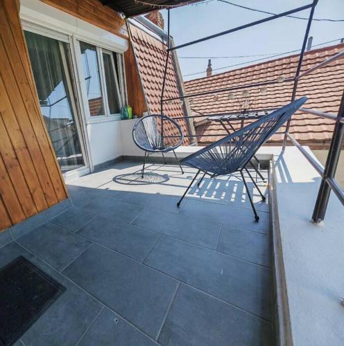 parveke/terassi, K22 Apartman in Mecsekoldal