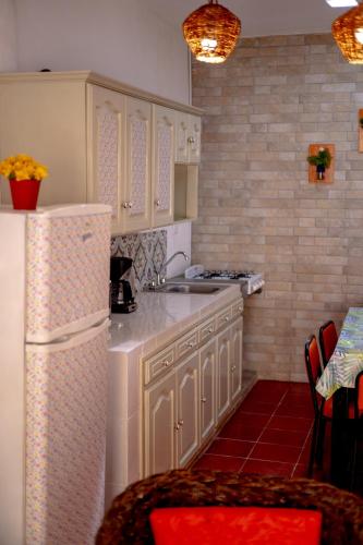 Konyha, Casa Fundadores in San Juan