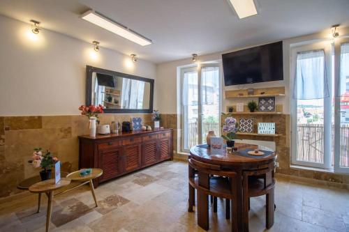 Le Marthe Topdestination-Dijon - 6 Personnes- 3 étoiles