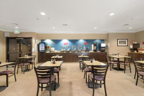 Best Western Plus Wine Country Inn & Suites