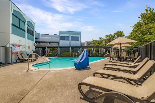 Best Western Plus Wine Country Inn & Suites