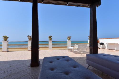 Le Sorelle Villa sul mare