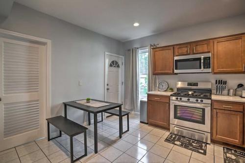 Astonishing 4BR Bright *Apt with modern amenities! detail