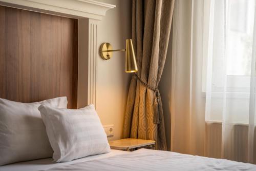 Queen's Court Hotel & Residence, Budapest (photo 7)