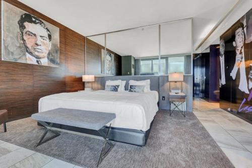Palms Place Residence Deluxe Suite with Pool and Gym, Las Vegas (photo 11)