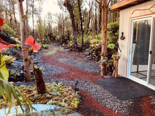 Exotic Garden cottage at amazing volcano fissure