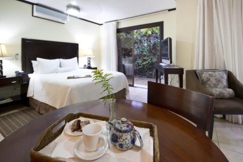 Facilities, Hotel Villa Los Candiles in Santa Ana