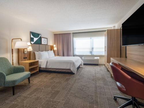 1 queen bed