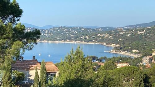 Agréable appartement vue mer - Location saisonnière - Roquebrune-sur-Argens