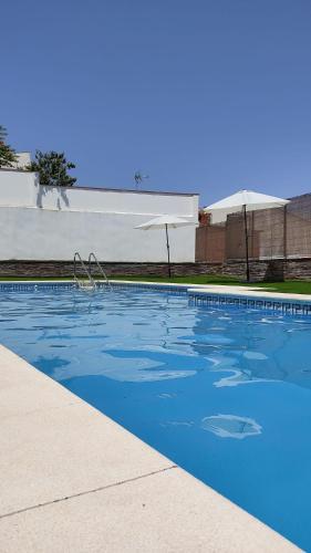 Zwembad, La Cultureta in Segura De Leon