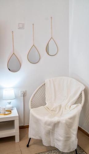 Lux Garden Apartment near Acropolis in the heart of Athens 5