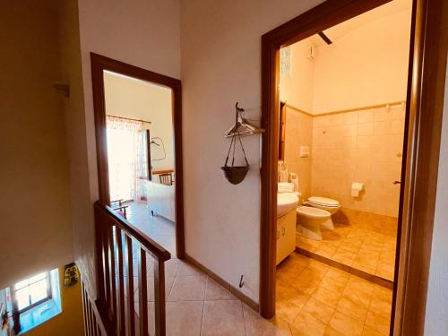 Bathroom, Dimora - L antico Fienile del Castello in Castel Del Monte