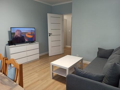 One-Bedroom Apartment image 5