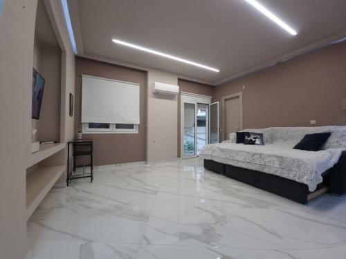 CENTRAL, Athènes