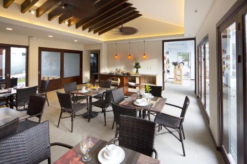 Restaurant, Hotel Villa Los Candiles in Santa Ana