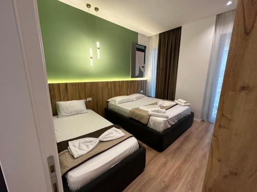 21 Square Luxury Apartments Tirana Center, Тирана (фото 10)