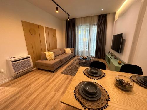 21 Square Luxury Apartments Tirana Center, Тирана (фото 8)