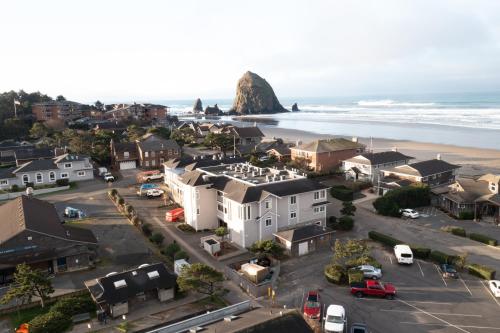 Hallmark Resort in Cannon Beach