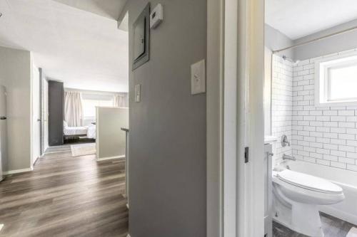 Westlake Apartment in Westlake, USA