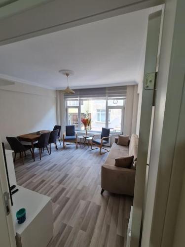 Flat in the center of Kadikoy