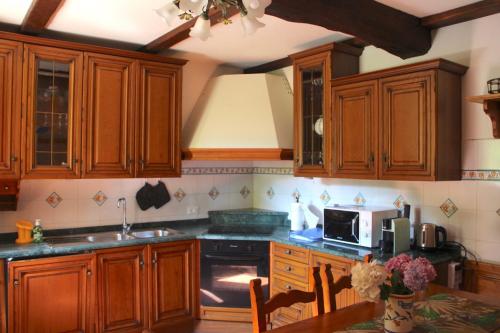 virtuve, Casa Vacanze IL BOSCACCIO "Casa Massimo" in Vergemoli